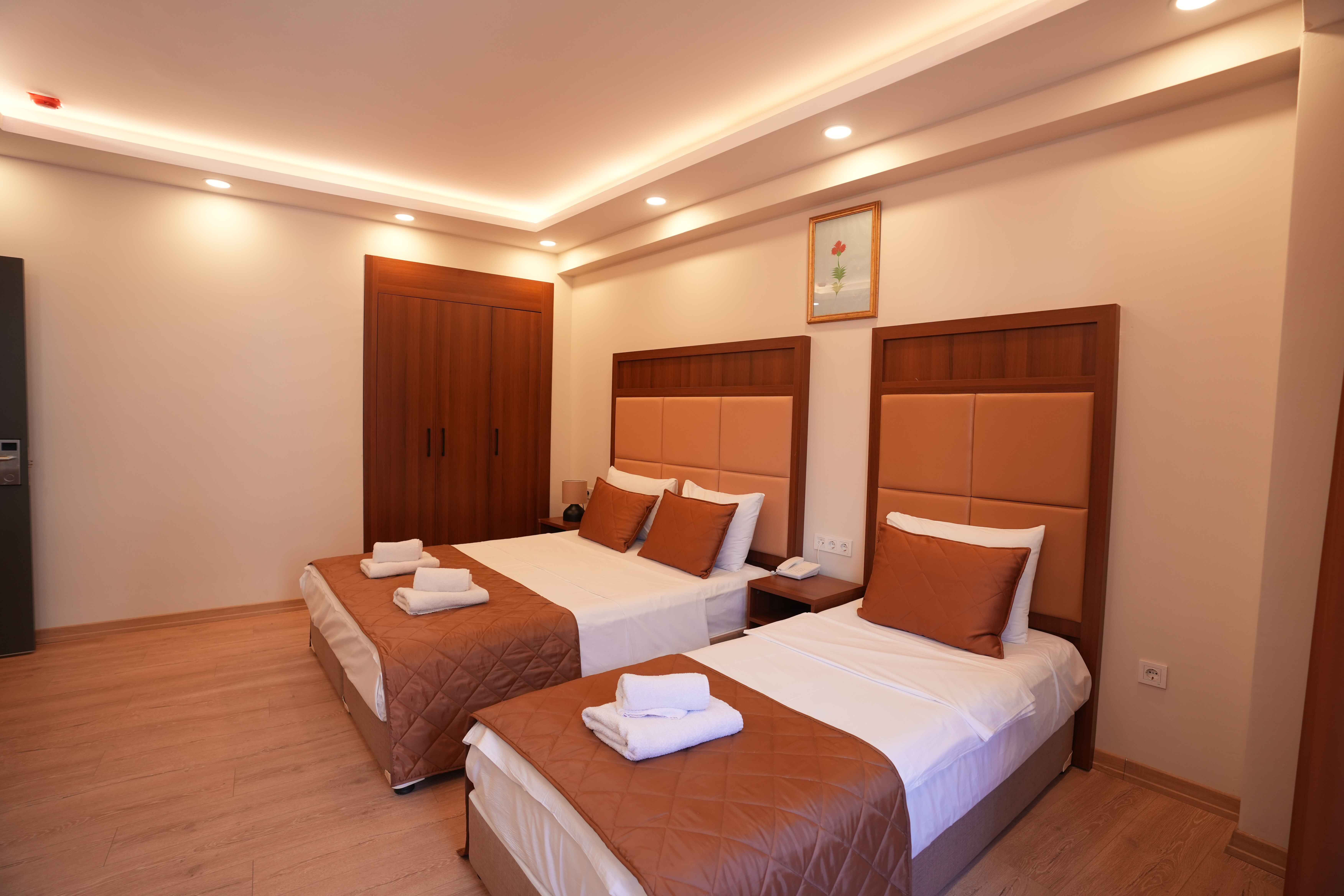 Family Room - Image 3